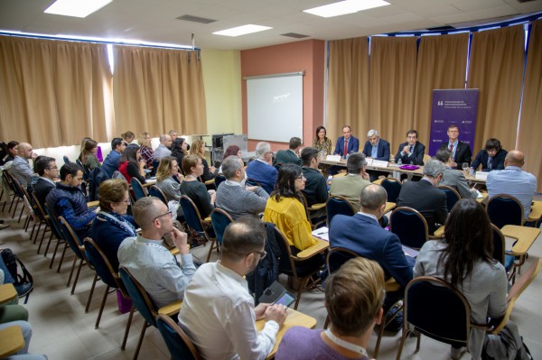 Adeje acoge un foro que reúne a universidades suecas y españolas