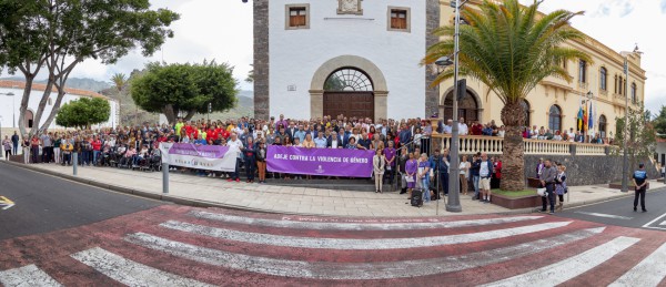 Adeje declara dos días de luto por el asesinato por violencia de género ocurrido en el municipio
