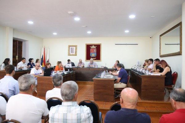 El alcalde de Adeje reestructura las áreas de gobierno del Ayuntamiento para el nuevo mandato