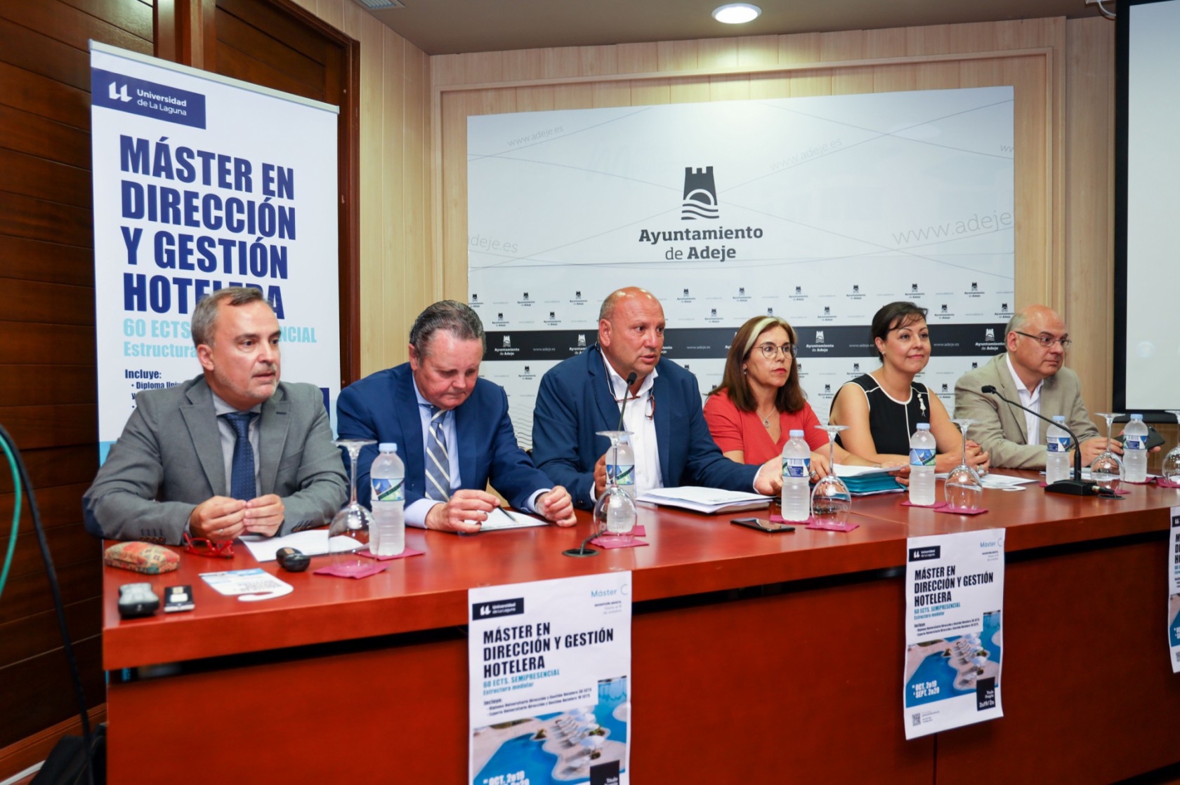 Se presenta en Adeje el nuevo máster de la ULL en dirección y gestión hotelera