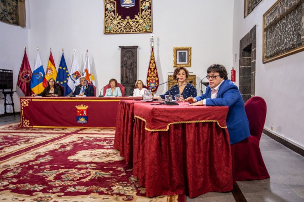 Pablo Pineda: ''La universidad es muy buena para la pompa, pero debería bajar más al mundo real''.