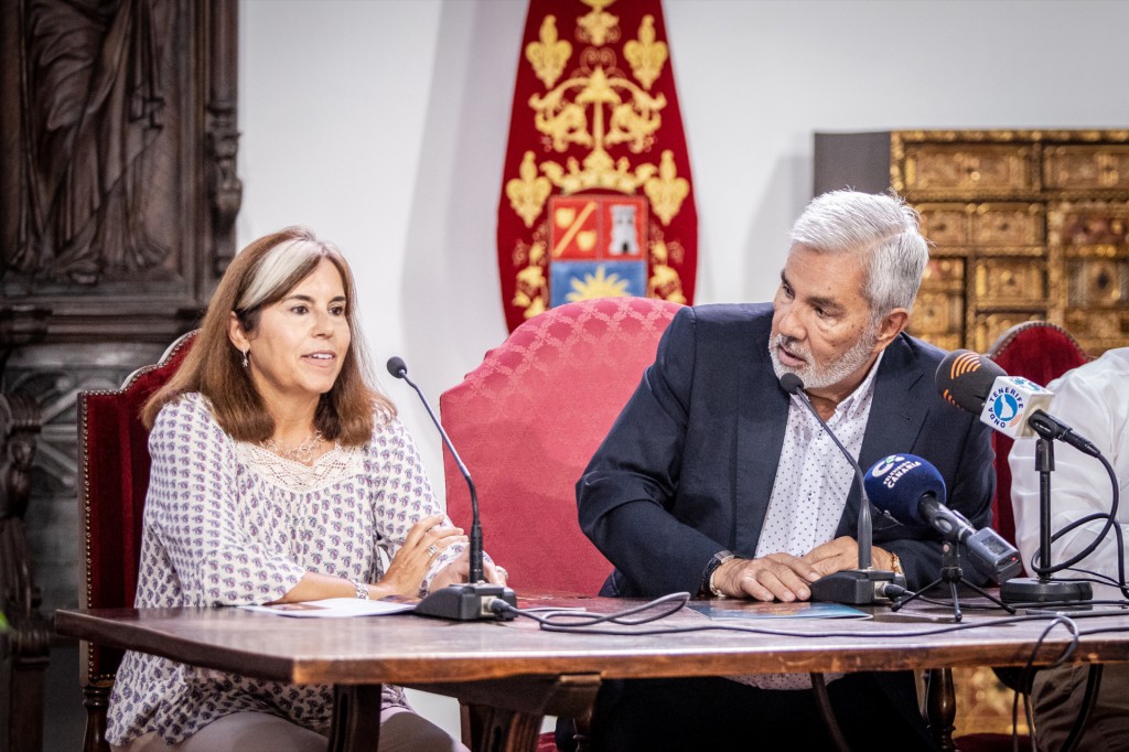 Las Fiestas de Adeje conmemoran el 25 aniversario de la coronación de la patrona del municipio