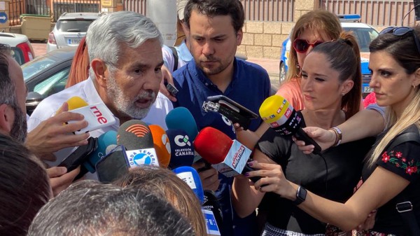 El Pleno del ayuntamiento de Adeje aprueba un reconocimiento al conjunto de personas trabajadoras que han gestionado la situación del coronavirus