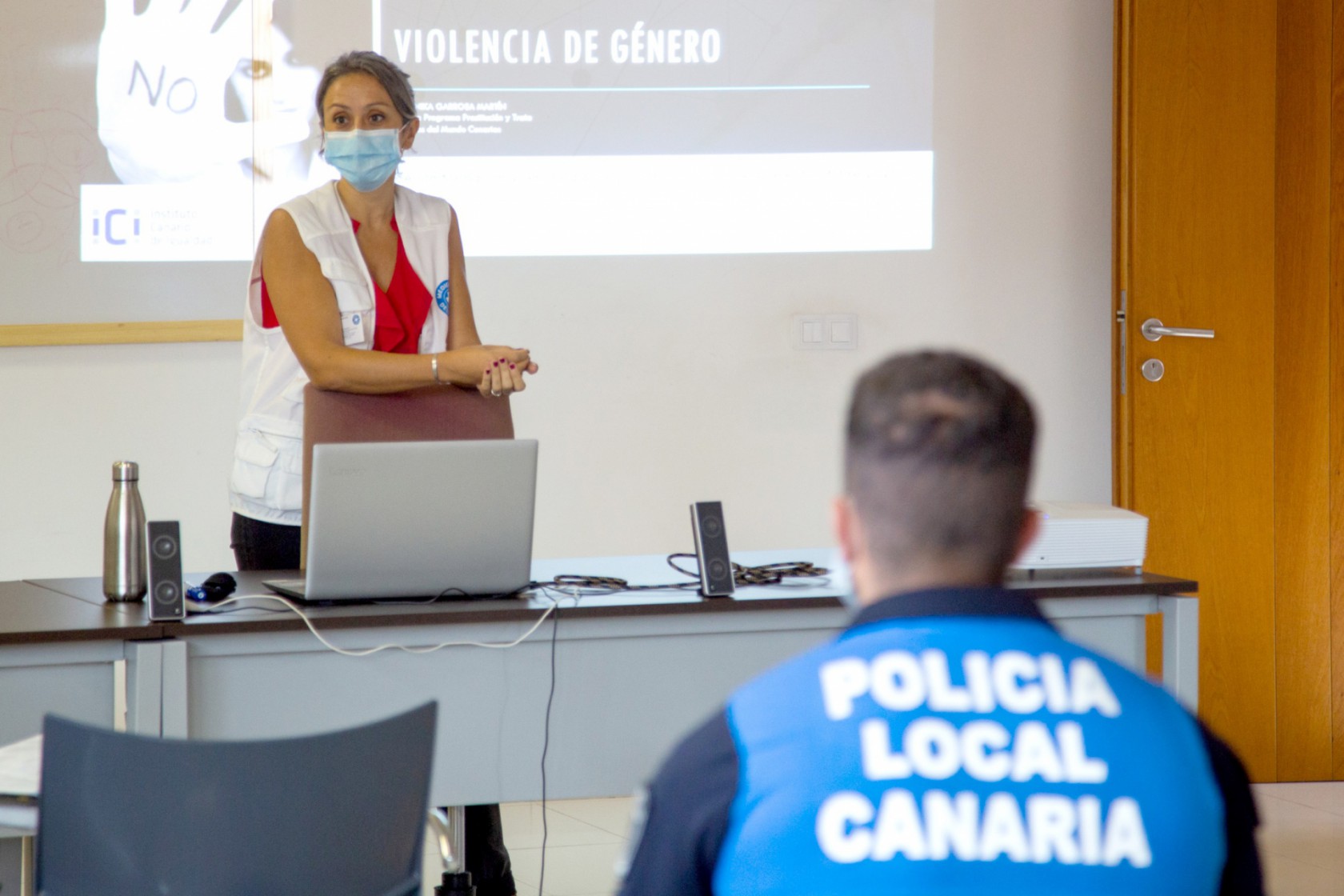 Policías Locales en prácticas de Adeje reciben formación complementaria para su actualización
