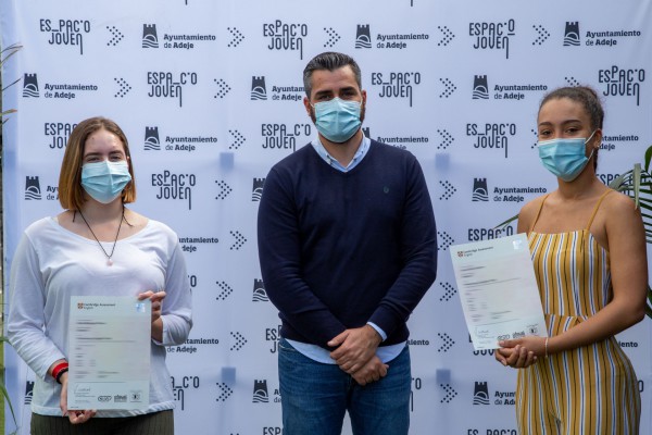 Una decena de jóvenes de Adeje obtiene el B1 de inglés de la Universidad de Cambridge