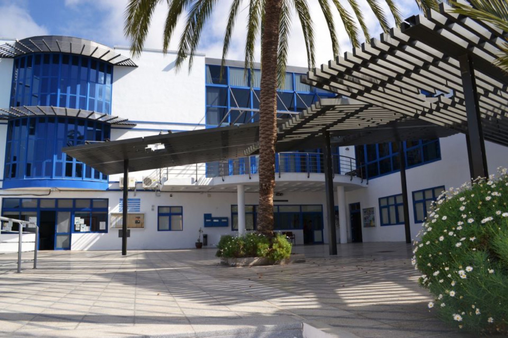 El Ayuntamiento de Adeje adelanta el periodo de solicitudes para material escolar del curso 2021/2022