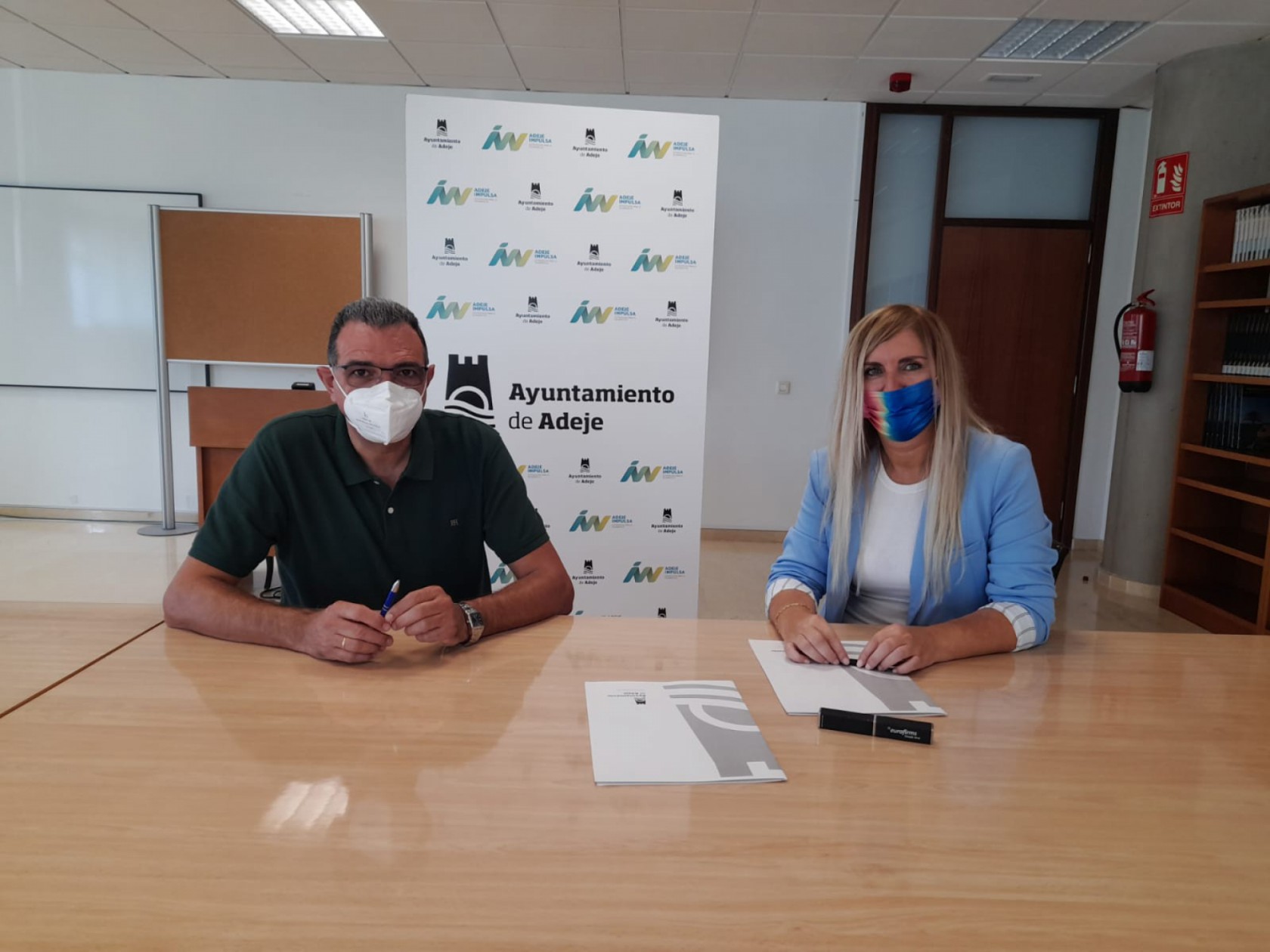 Adeje apuesta por la inserción laboral de personas con discapacidad