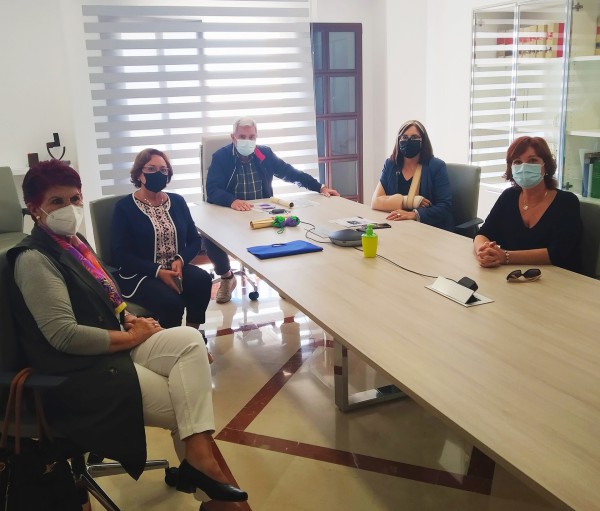La Asociación de Antiguos Alumnos y Amigos de la ULL visita Adeje