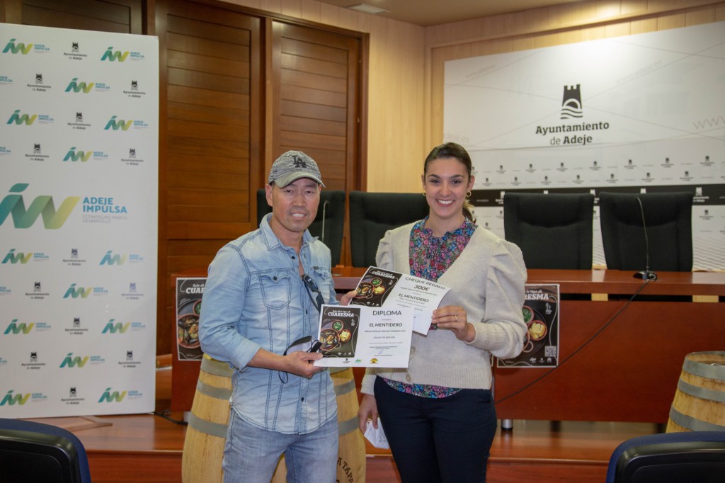 La clientela premia con la Tapa de Oro de Cuaresma al restaurante "El Mentidero"