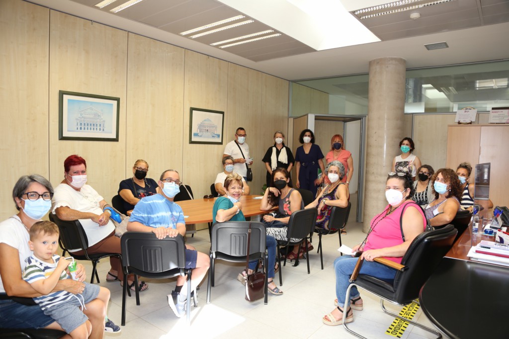 El hotel Atlantic Holiday Center de Adeje dona doce estancias a personas con cáncer