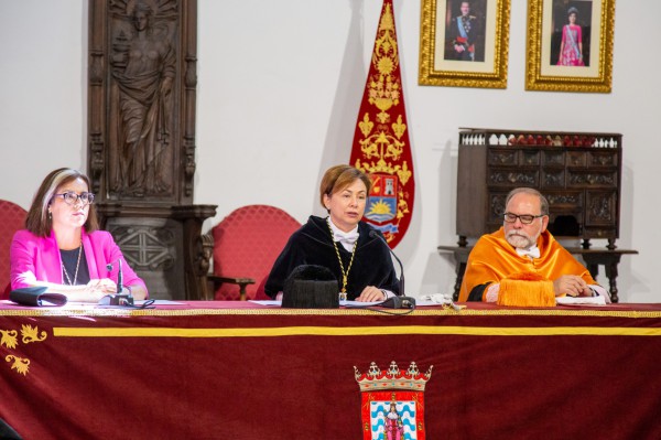 La apertura del curso en el Campus del Sur de la ULL centró su atención en el volcán de La Palma