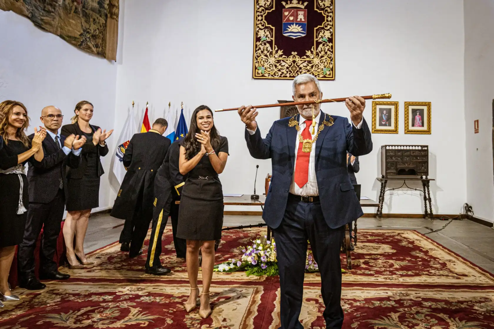 José Miguel Rodríguez Fraga toma posesión por novena vez como alcalde de Adeje con mayoría absoluta