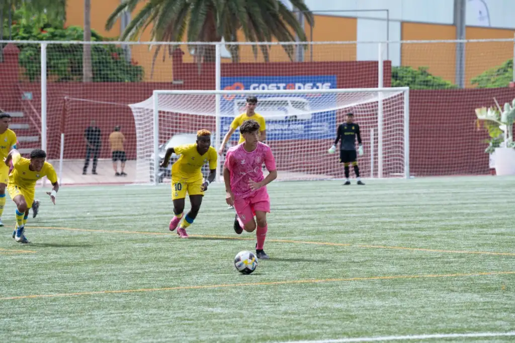 Olympique de Marsella y Real Madrid disputarán la final del Torneo Juvenil Villa de Adeje