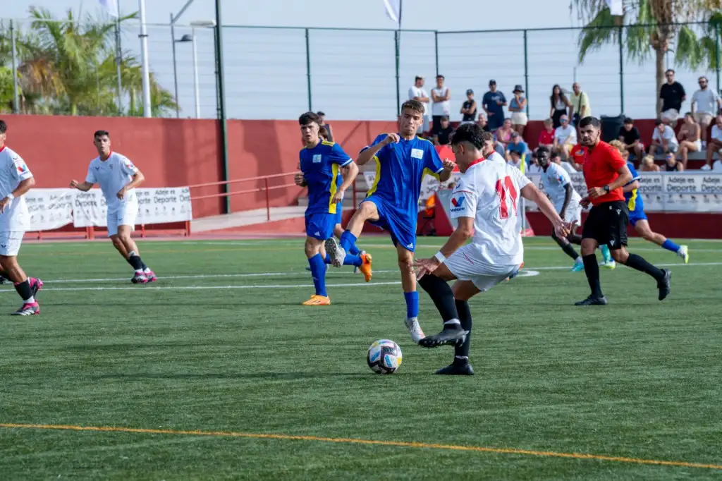 Olympique de Marsella y Real Madrid disputarán la final del Torneo Juvenil Villa de Adeje