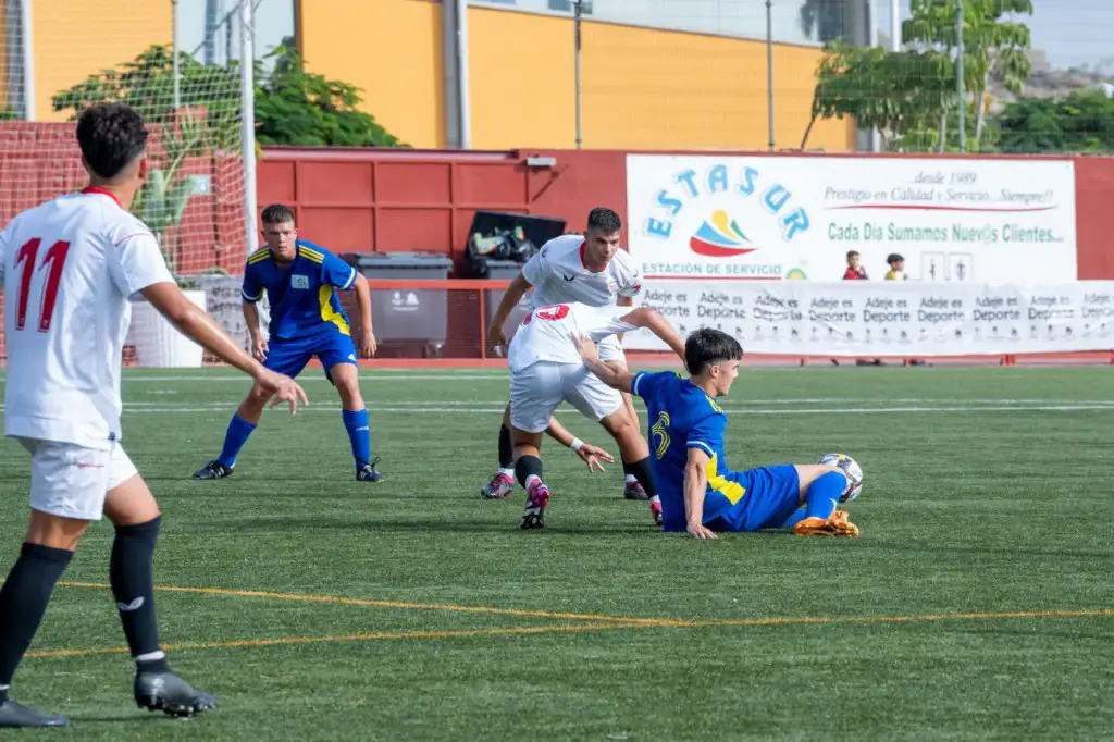 Olympique de Marsella y Real Madrid disputarán la final del Torneo Juvenil Villa de Adeje