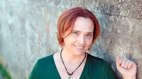  Matilde Magdalena Coello lleva su literatura a Adeje a través de su libro 