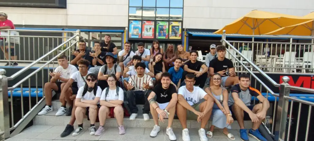 El campamento de verano "Agüita 24" de la Escuela de Segunda Oportunidad de Adeje culmina con éxito