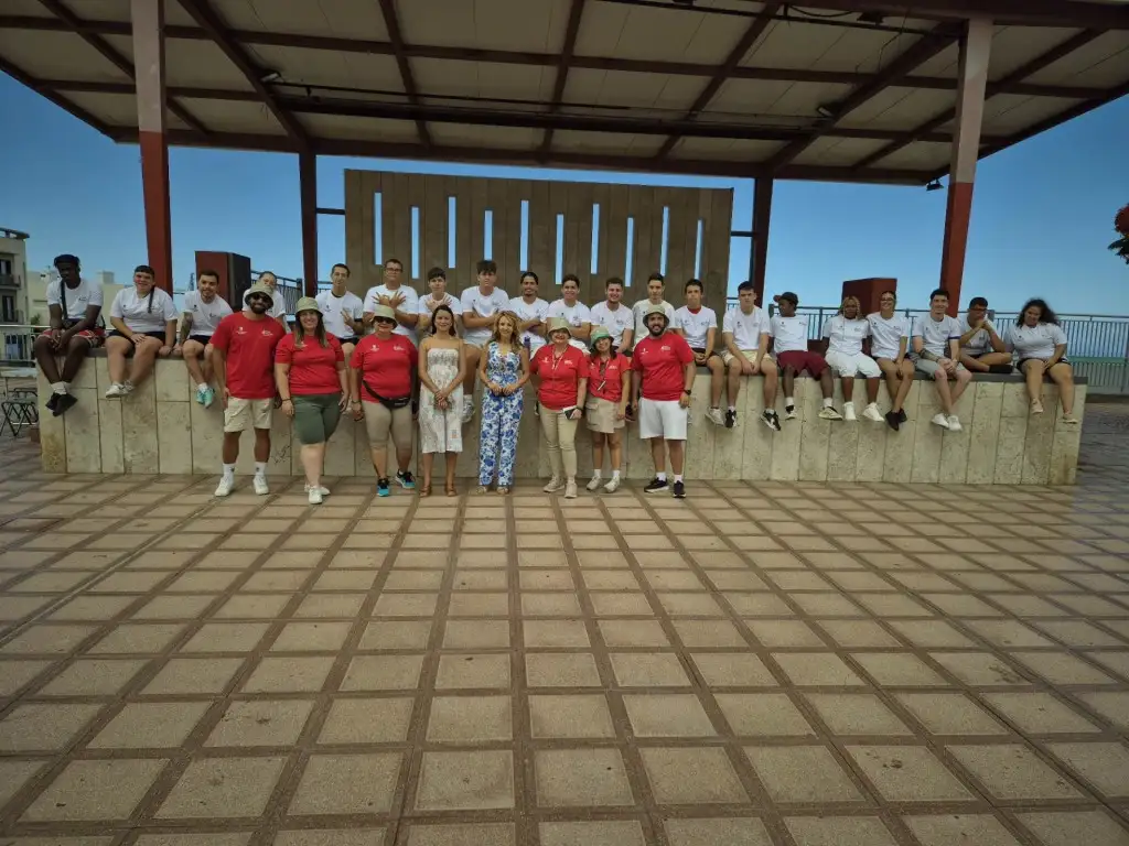 El campamento de verano "Agüita 24" de la Escuela de Segunda Oportunidad de Adeje culmina con éxito