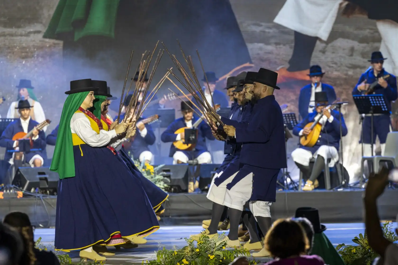 Cierre de las Fiestas de Adeje con el Festival de Folclore y la Romería