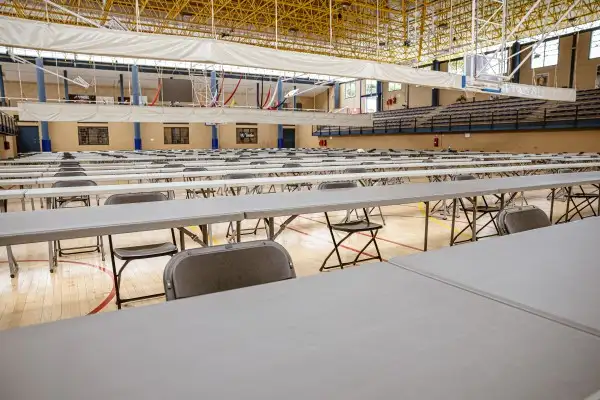 El alumnado del sur de Tenerife realizará la PAU 2025 en el Pabellón Las Torres y el Centro de Participación Ciudadana de Adeje