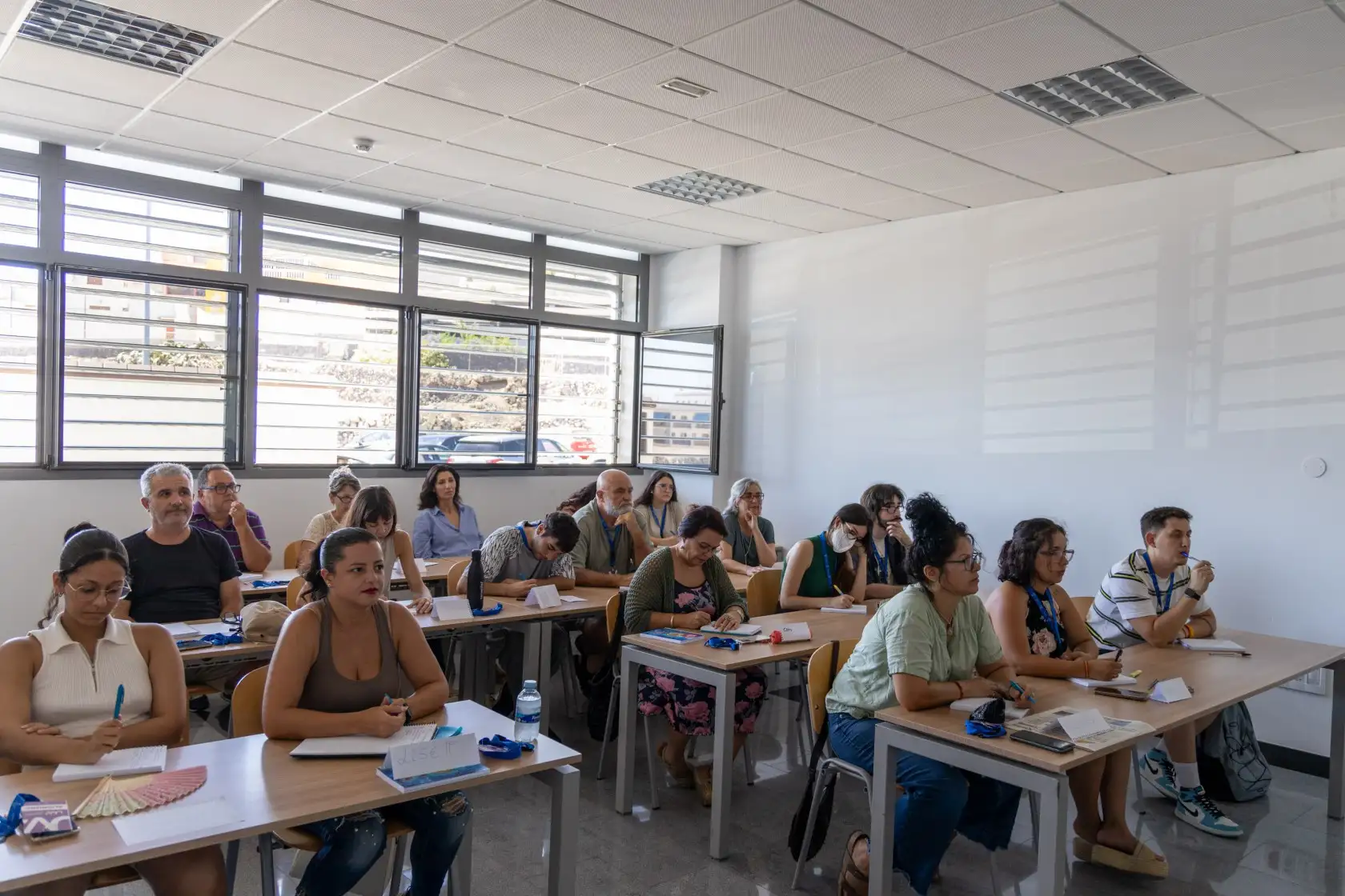 Tik Tok, salud emocional, educación familiar y hábitos alimentarios, abordados en la Universidad de Verano de Adeje