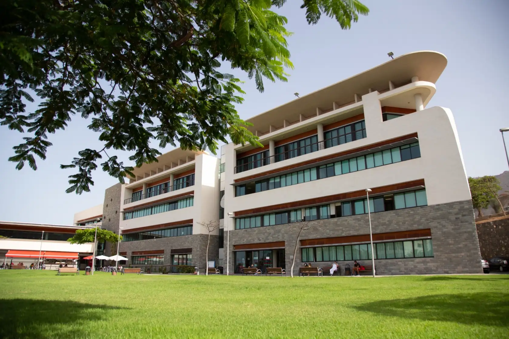La bolsa de empleo municipal Adeje Global se encuentra en el CDTCA