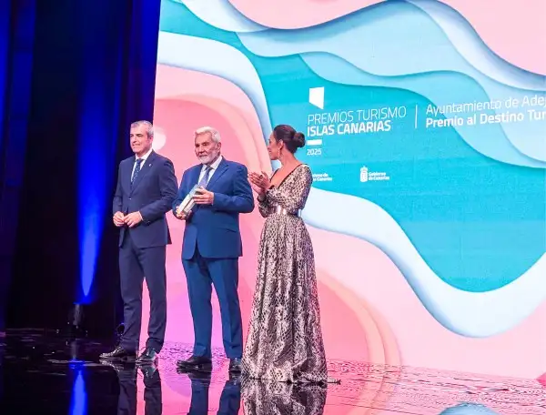 Adeje recibe el Premio Turismo Islas Canarias 2025 en sostenibilidad e innovación