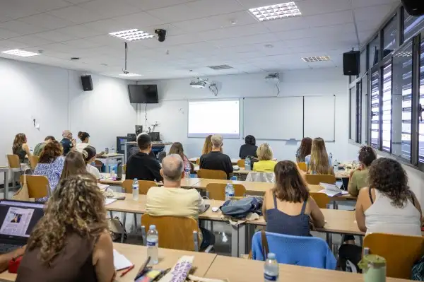 Adeje abre la matrícula para el curso de acceso a la universidad para mayores de 25 y 45 años de la ULPGC
