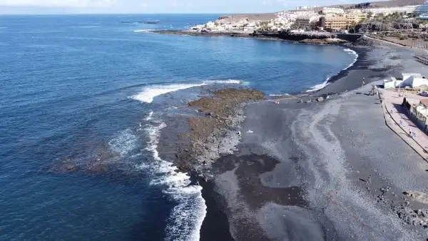 Adeje impulsa la campa&ntilde;a &ldquo;Conocer el mar es seguridad&rdquo; para reforzar la prevenci&oacute;n de ahogamientos