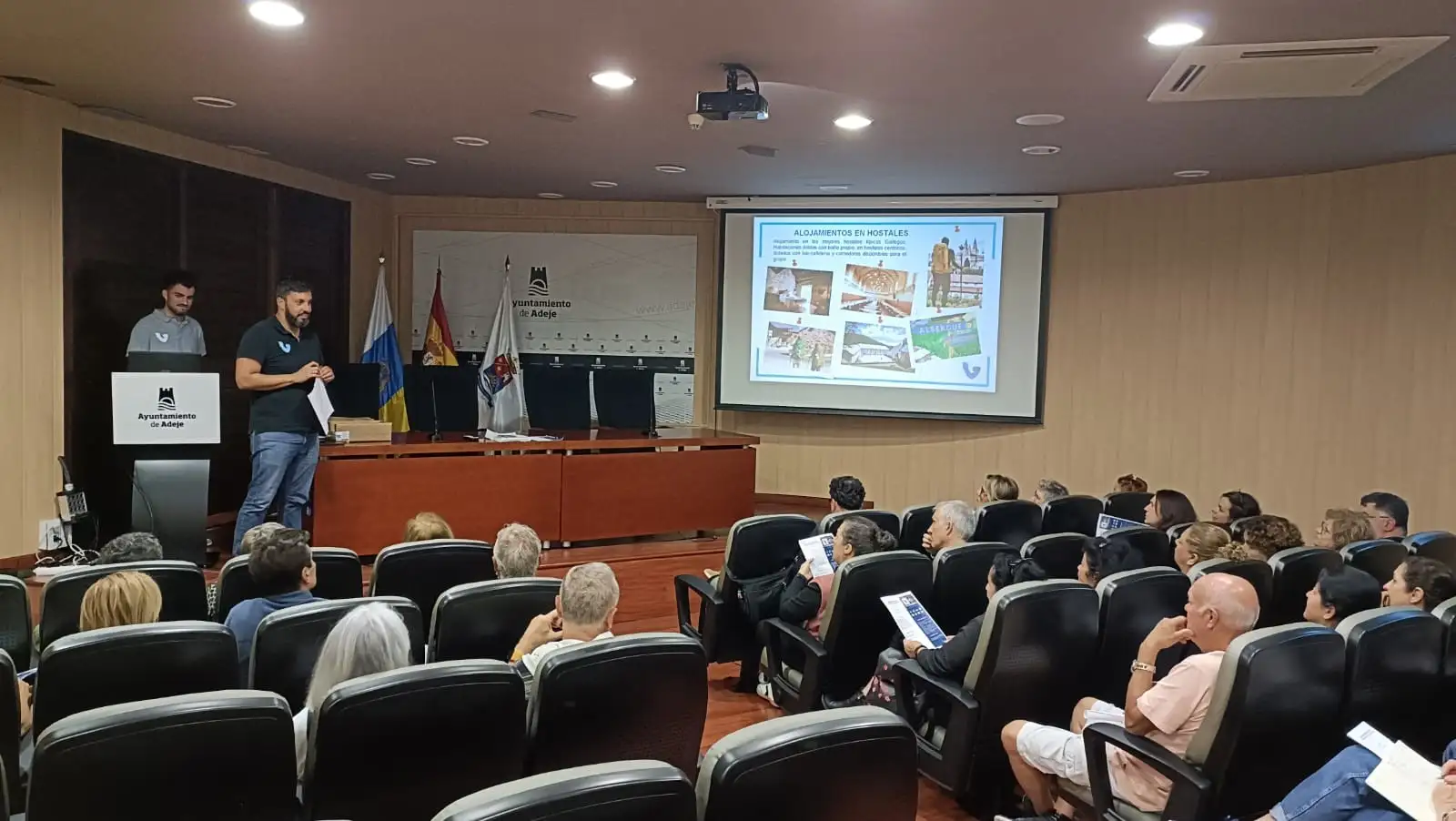 Adeje impulsa una nueva edici&oacute;n del Camino de Santiago con 70 participantes 