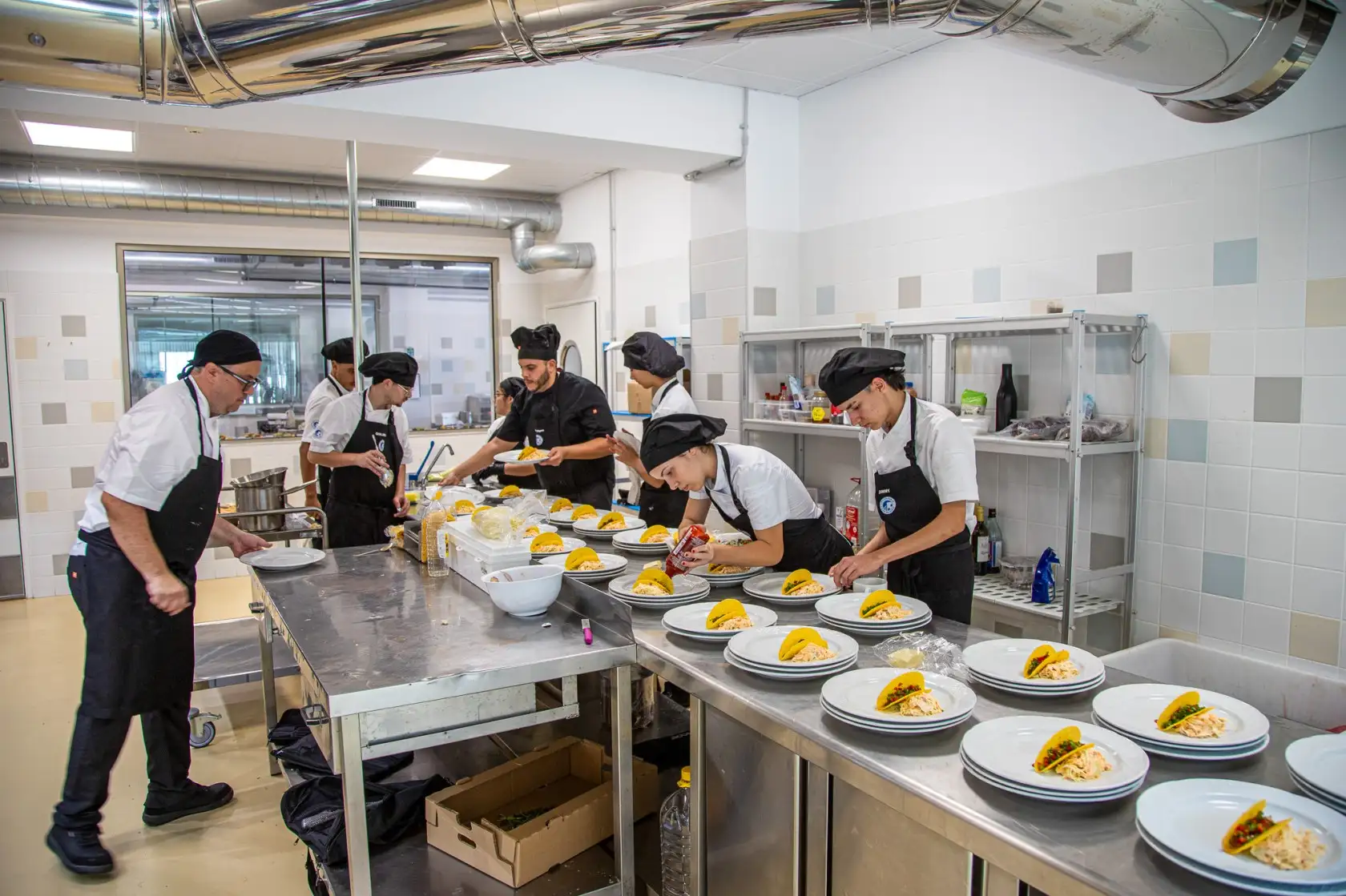 El Restaurante Pedagógico del CIFP en Adeje abre sus puertas al público como espacio de aprendizaje real