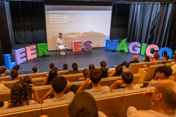 Adeje celebra la XXIII Feria del Libro con una programaci&oacute;n centrada en el deporte y la cultura 