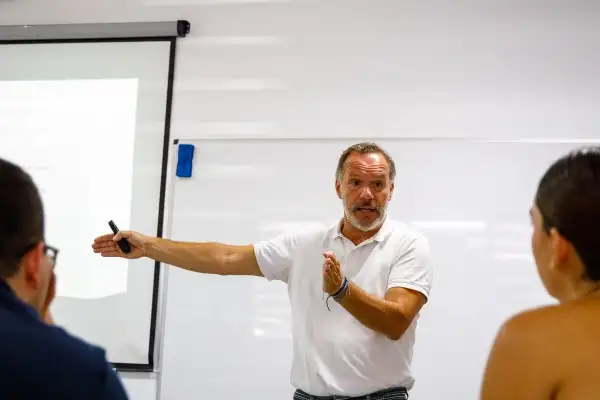 Simancas: &ldquo;Es necesario crear nuevas experiencias para un p&uacute;blico que ya no da tanta importancia a d&oacute;nde ha viajado, sino a lo que hace en el destino"