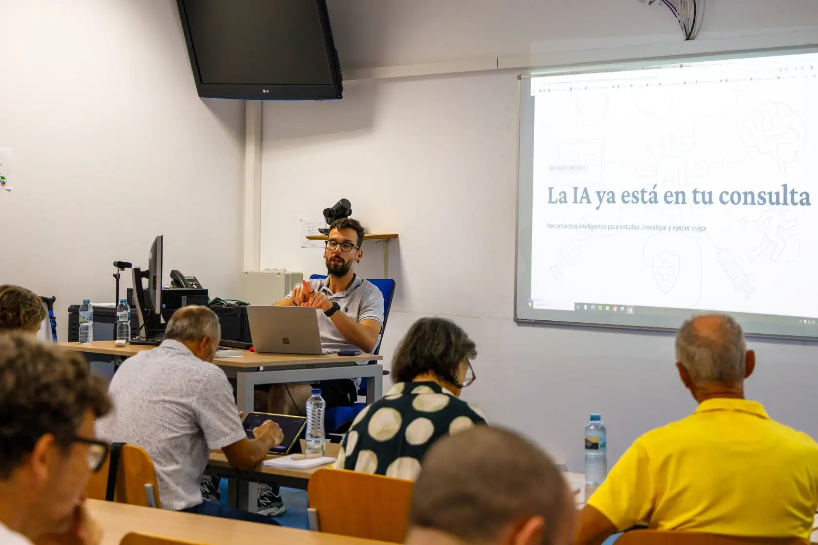 Faustino Afonso en un curso en Adeje