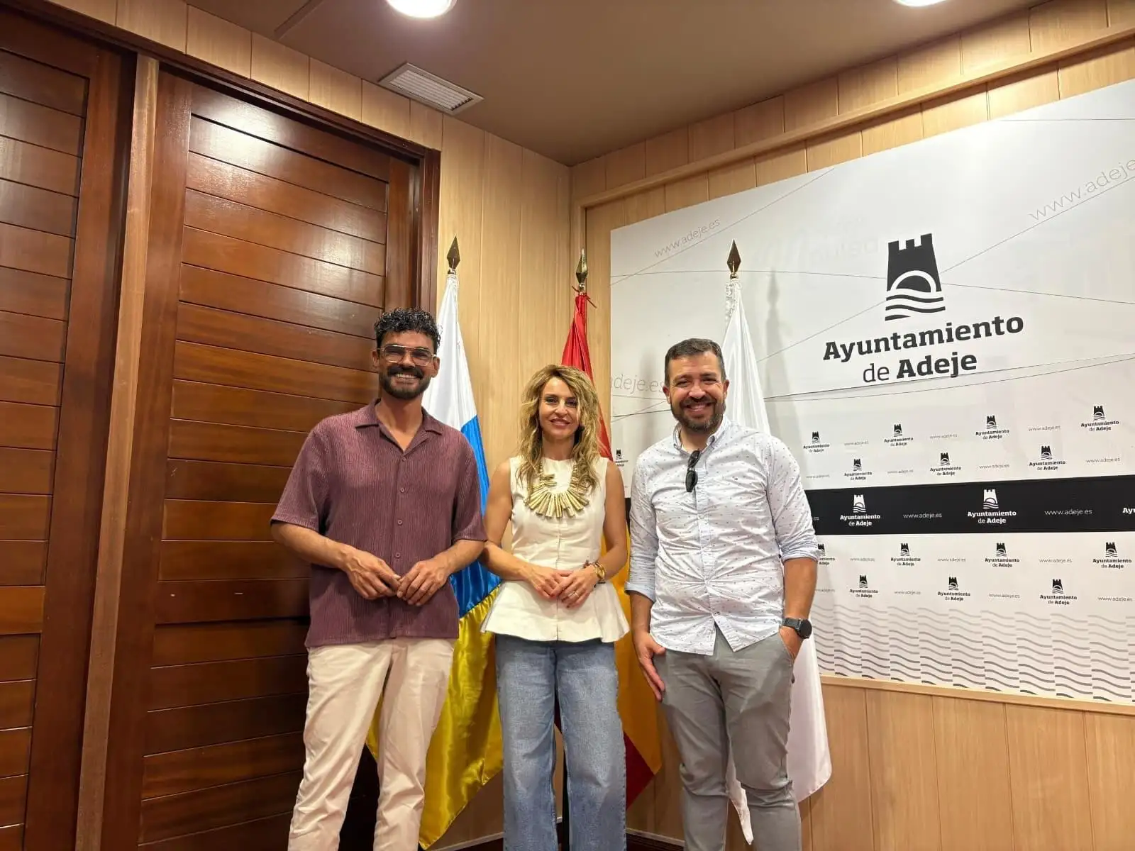 El Ayuntamiento de Adeje formaliza un convenio de colaboración con Sumas para potenciar la inserción sociolaboral