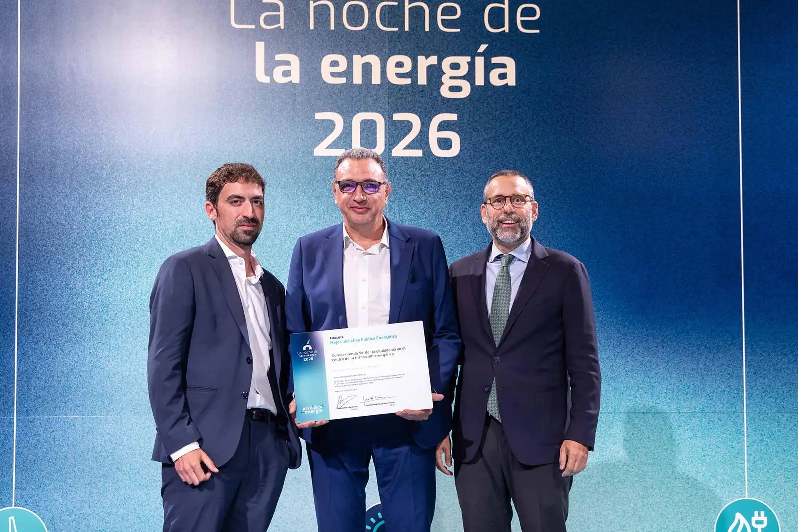 El reconocimiento lo recogieron el concejal de Presidencia y Planificaci&oacute;n del Territorio, Manuel Luis M&eacute;ndez Mart&iacute;n, y David Ca&ntilde;adillas Ramallo, director tecnol&oacute;gico (CTO) de EnergyRIS.