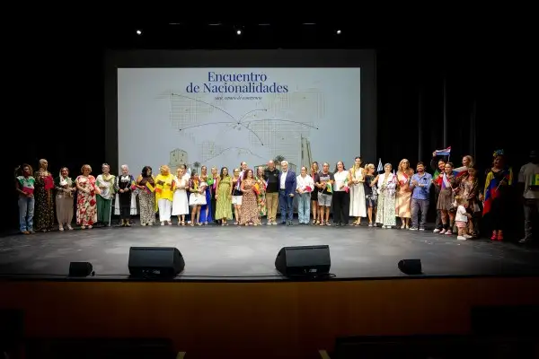 Adeje celebra el primer Encuentro de Nacionalidades para conmemorar los 20 a&ntilde;os de la campa&ntilde;a Adeje Vive, Adeje Convive