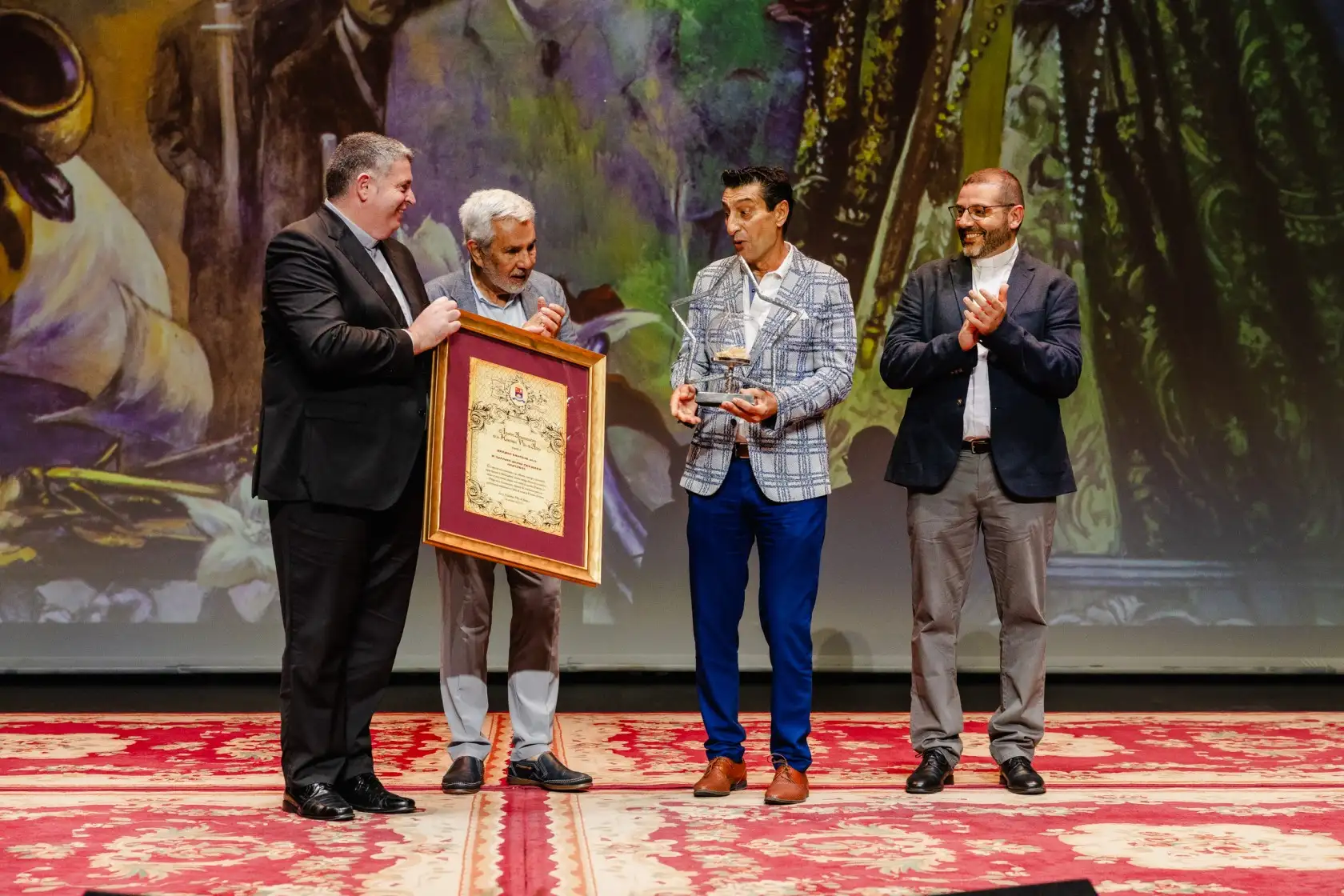 Antonio Trujillo recoge el Premio Lustral de Adeje